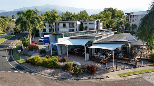 Trinity Beach Tap House